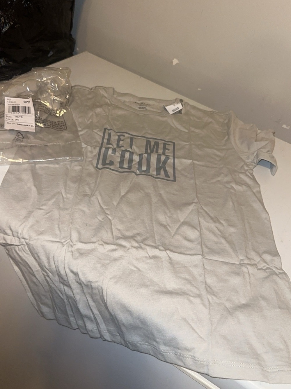 Place Kids 'Let Me Cook' Short Sleeve Tee - Light Gray with Dark Gray Graphic